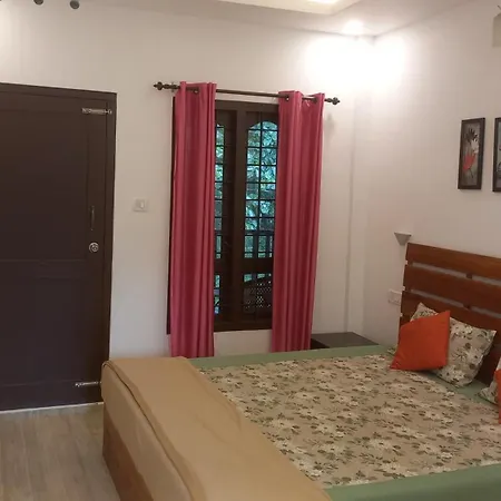Wild Window - Forest View Homestay Thekkady Exterior photo