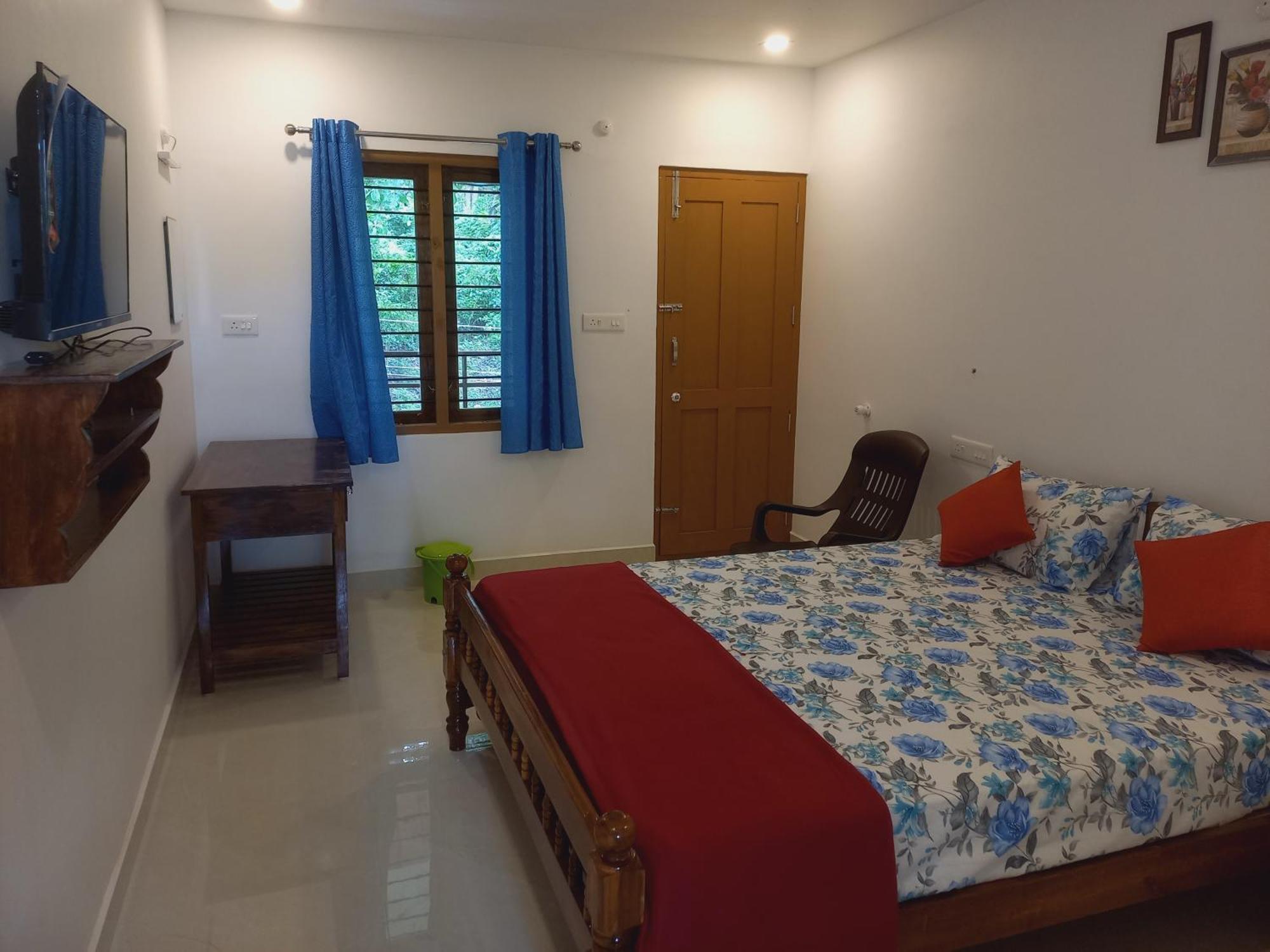 Wild Window - Forest View Homestay